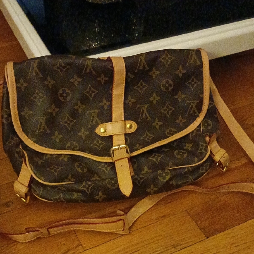 Boutique n Tan and Brown Monogram Messenger Bag